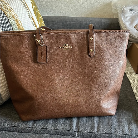 Coach Brown Leather Tote Bag - Picture 1 of 11